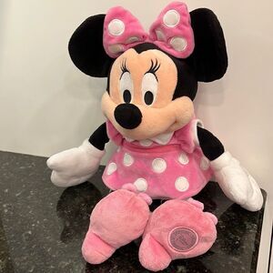 Authentic Disney Store 17" Minnie Mouse Plush